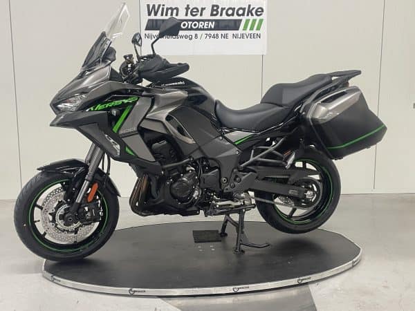 Kawasaki Versys 1100 SE ABS Tourer